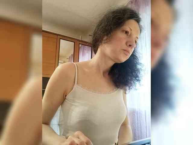 Viviennn webcam