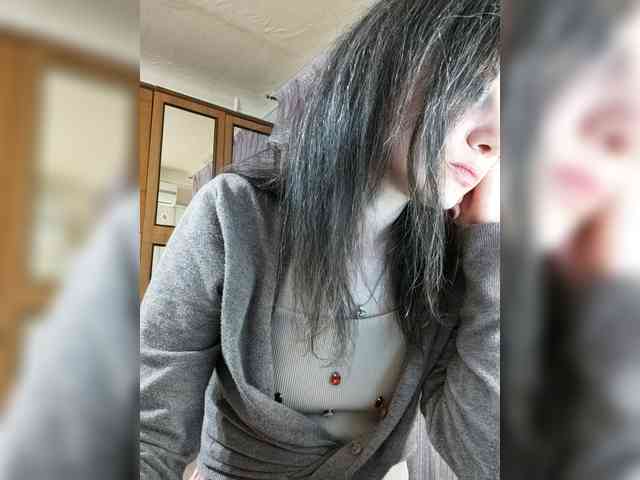 Viviennn webcam