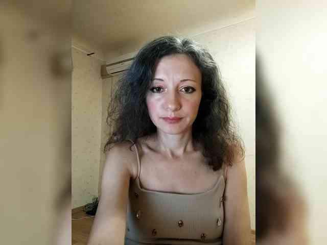 Millie webcam