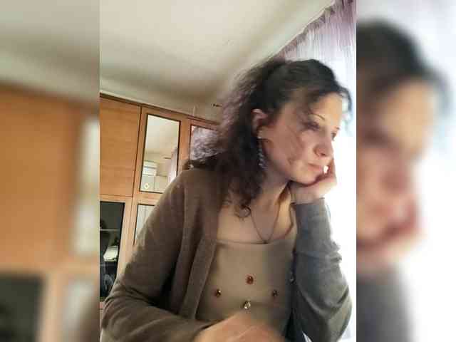 Viviennn webcam