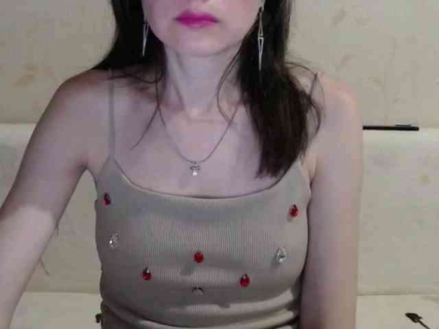 Loliiiitka webcam