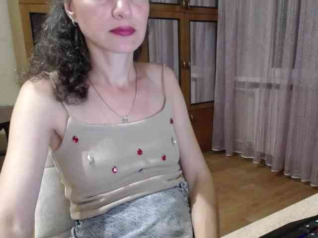 Millie webcam
