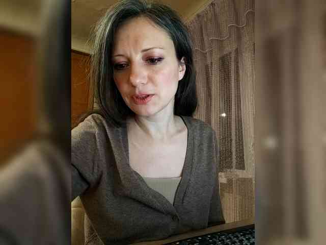 Viviennn webcam