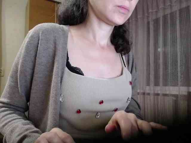 Millie webcam