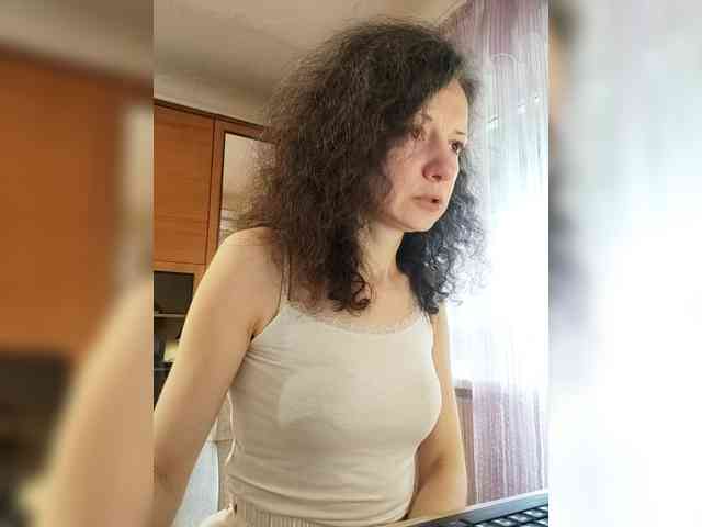 Viviennn webcam