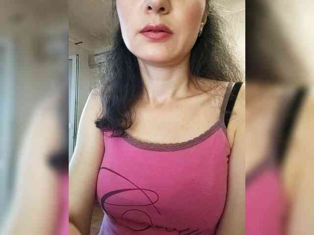 Millie webcam