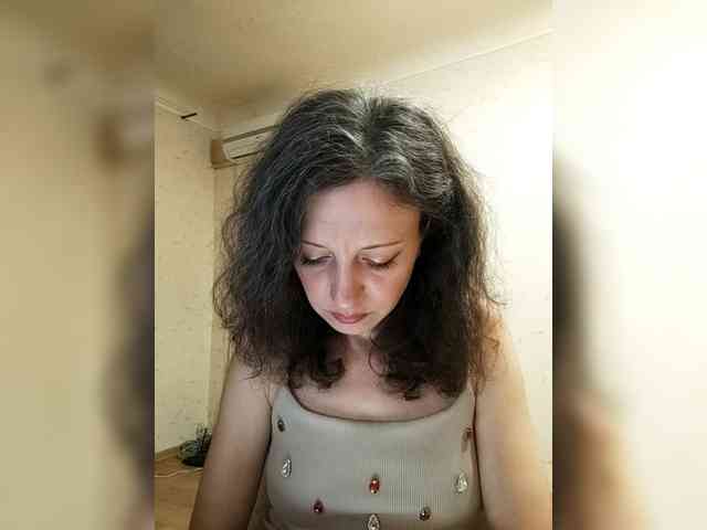 Millie webcam