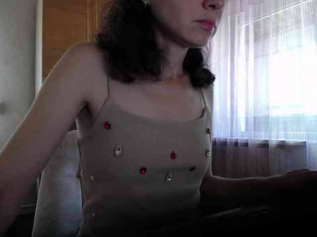 Millie webcam