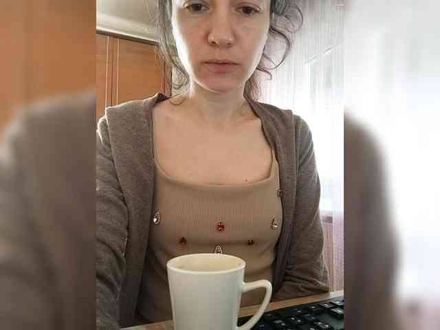 Viviennn webcam