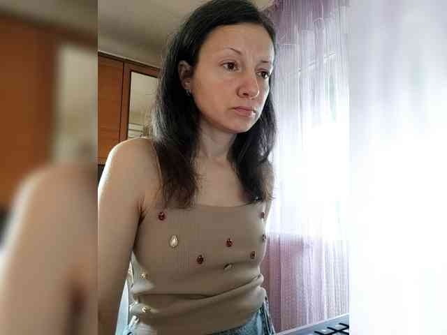 Viviennn webcam