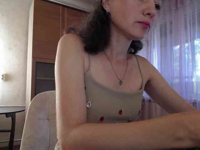 Millie webcam