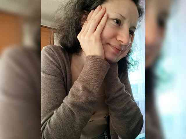 Viviennn webcam