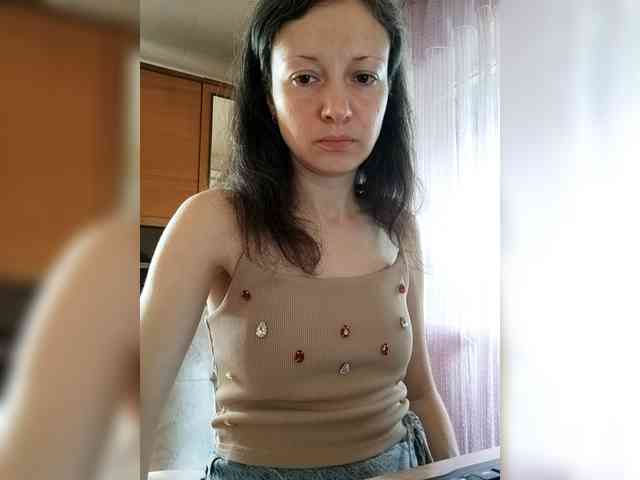 Viviennn webcam