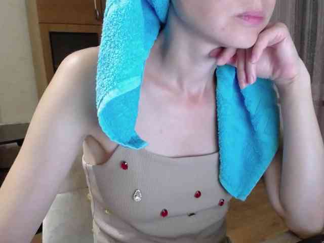 Millie webcam