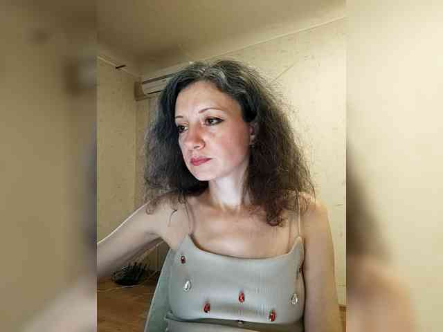 Millie webcam