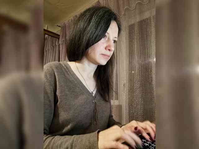 Viviennn webcam