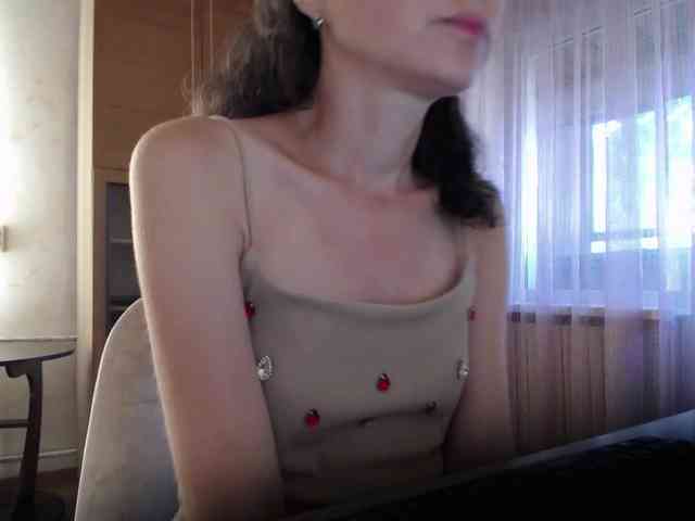 Millie webcam