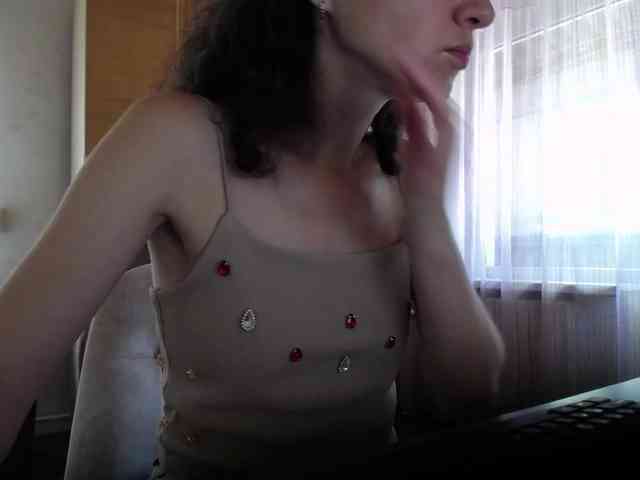 Millie webcam