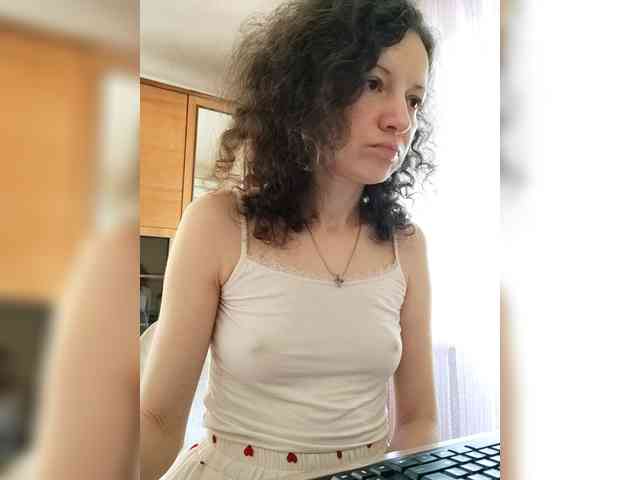 Viviennn webcam