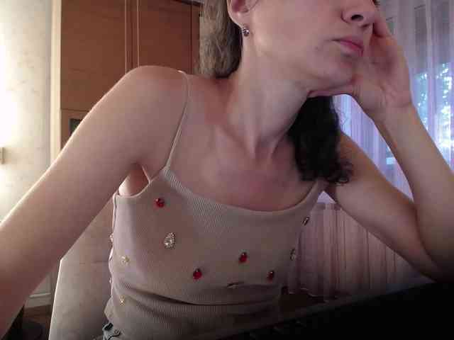 Millie webcam