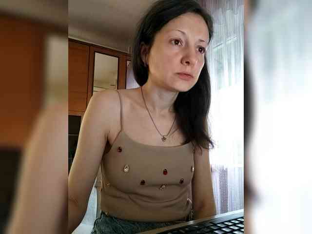Viviennn webcam