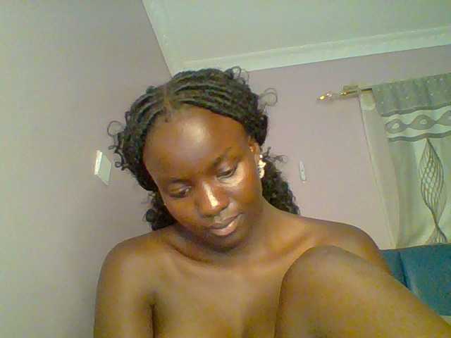 Cutiechoco live cam on BongaCams