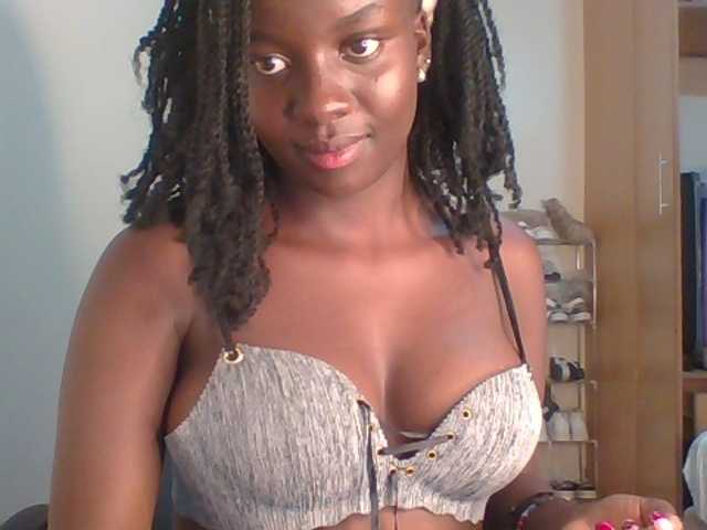 Cutiechoco live cam on BongaCams
