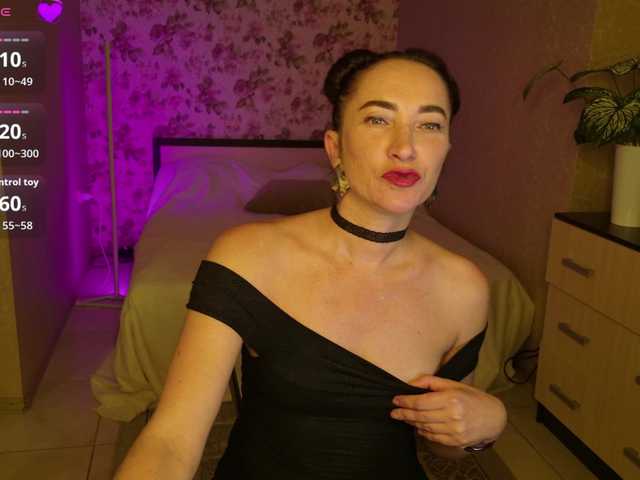 AnneKarma live cam on BongaCams