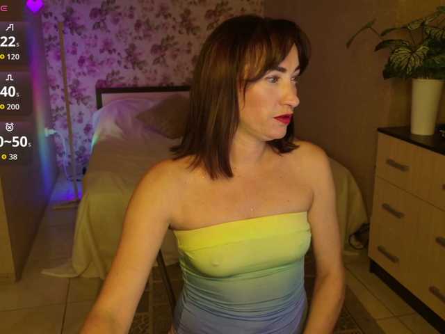 AnneKarma live cam on BongaCams