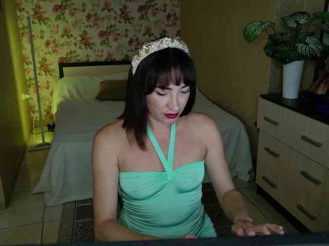 AnneKarma webcam
