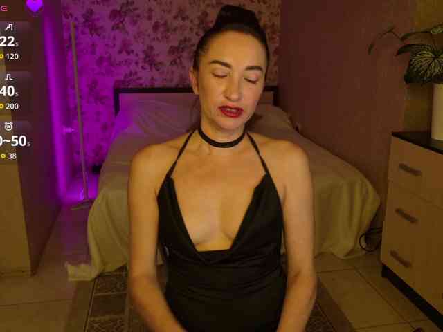 AnneKarma webcam