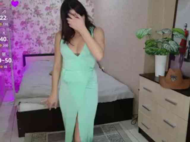 AnneKarma webcam