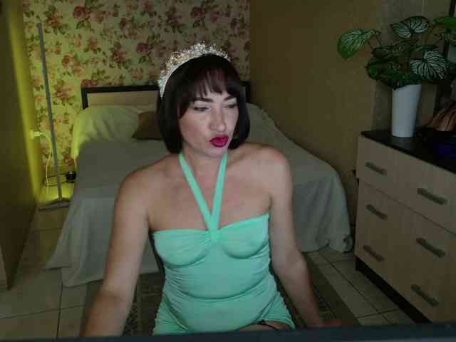 AnneKarma webcam