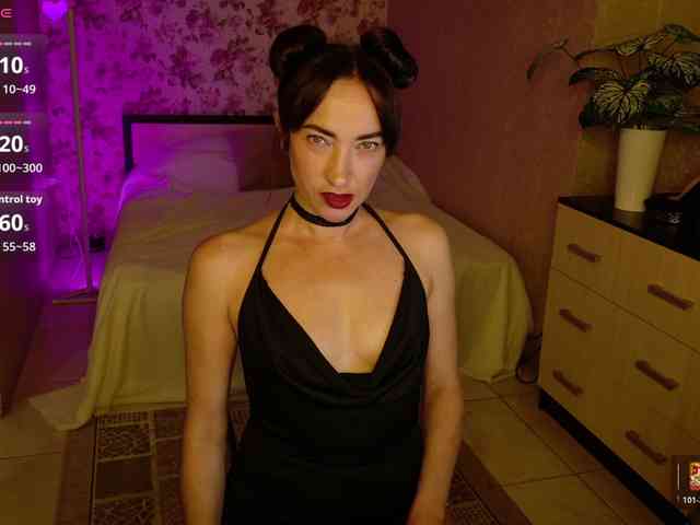 AnneKarma webcam