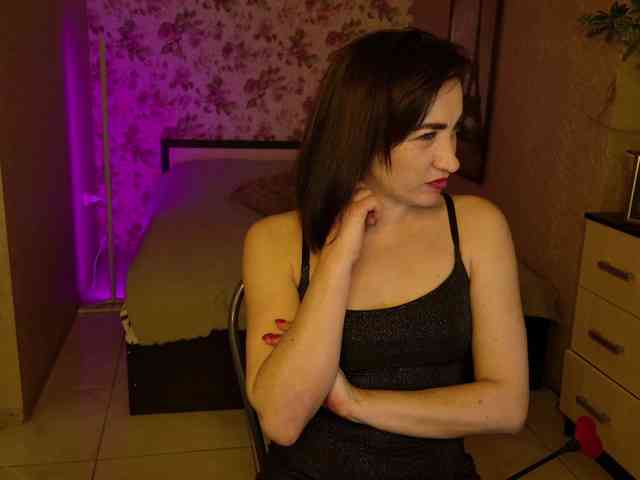 AnneKarma webcam