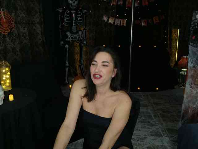 AnneKarma webcam