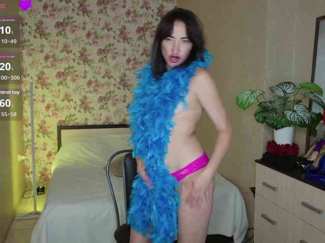 AnneKarma webcam