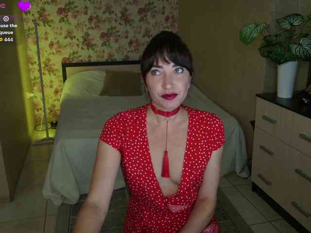 AnneKarma webcam