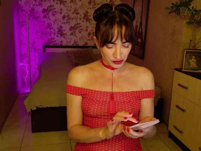 AnneKarma webcam