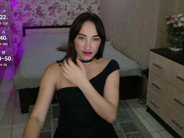 AnneKarma webcam