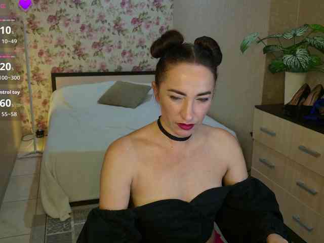 AnneKarma webcam