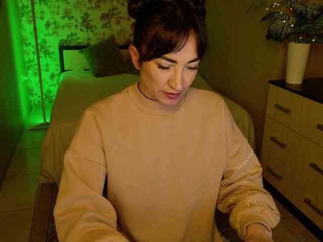 AnneKarma webcam