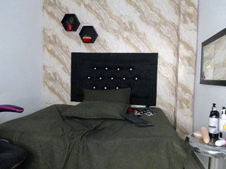 Issa-love's Live Webcam