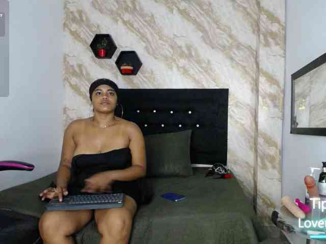 Issa-love webcam