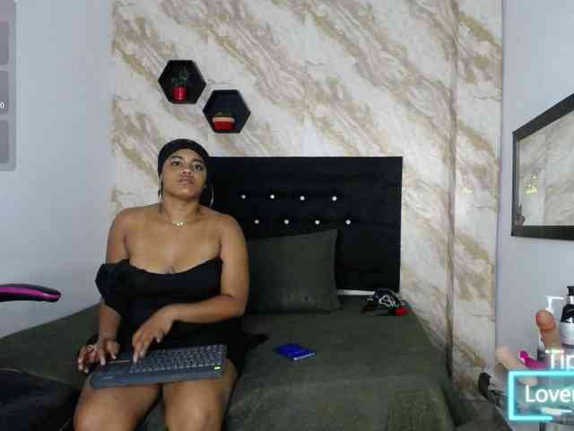 Issa-love webcam