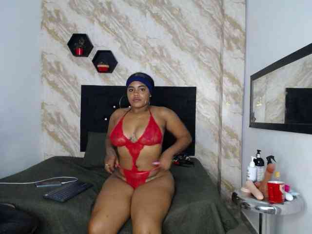 Issa-love webcam
