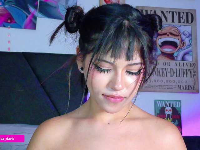 Zaradavis live cam on BongaCams