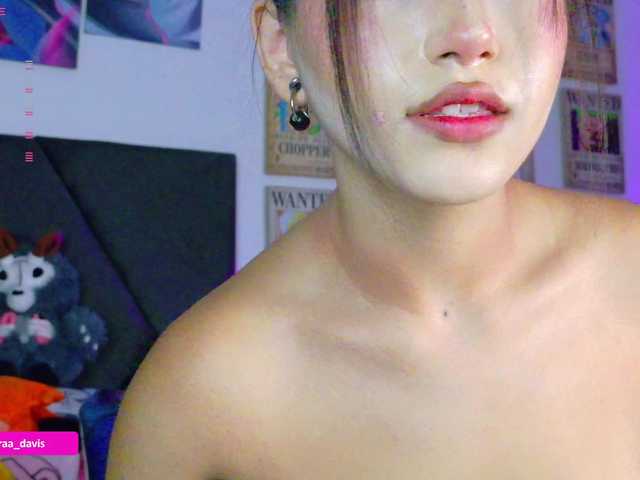 Zaradavis live cam on BongaCams