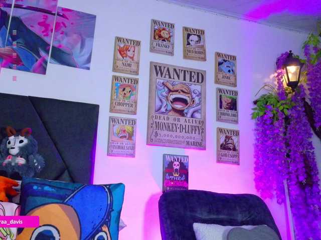 Zaradavis live cam on BongaCams