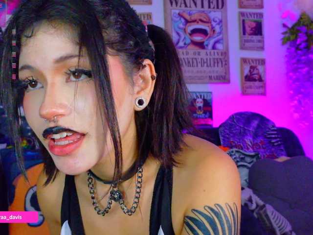 Zaradavis live cam on BongaCams